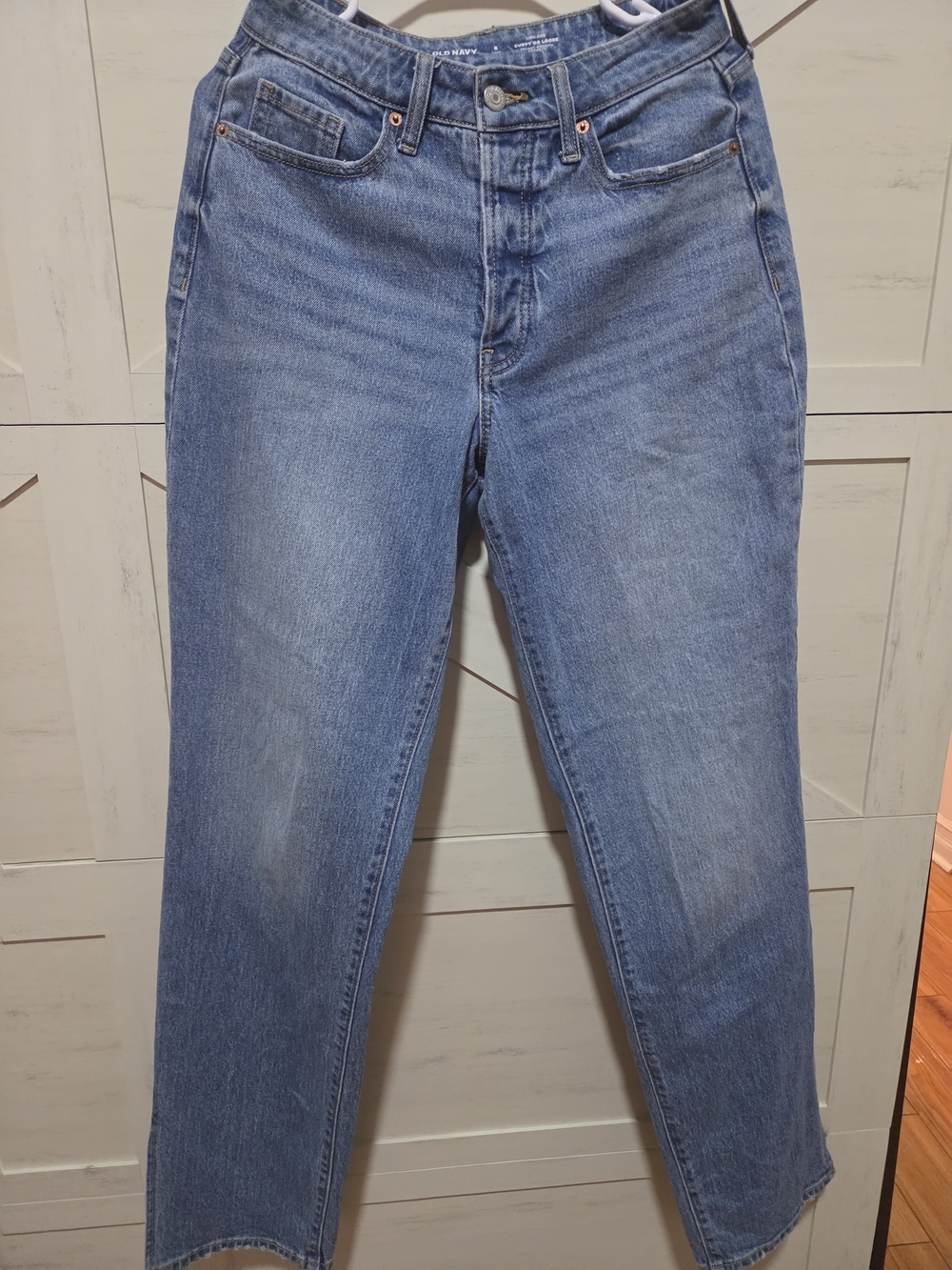 Old Navy High-Rise Straight-Leg Jeans in Light Blue Denim